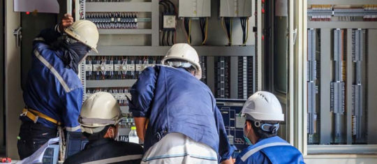 intervention de techniciens en maintenance